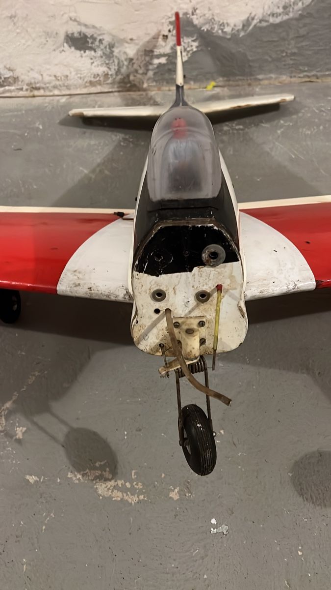 RC Kits de montage: Rc flugmodel – Défectueux à Wettingen par OldKeeper 1