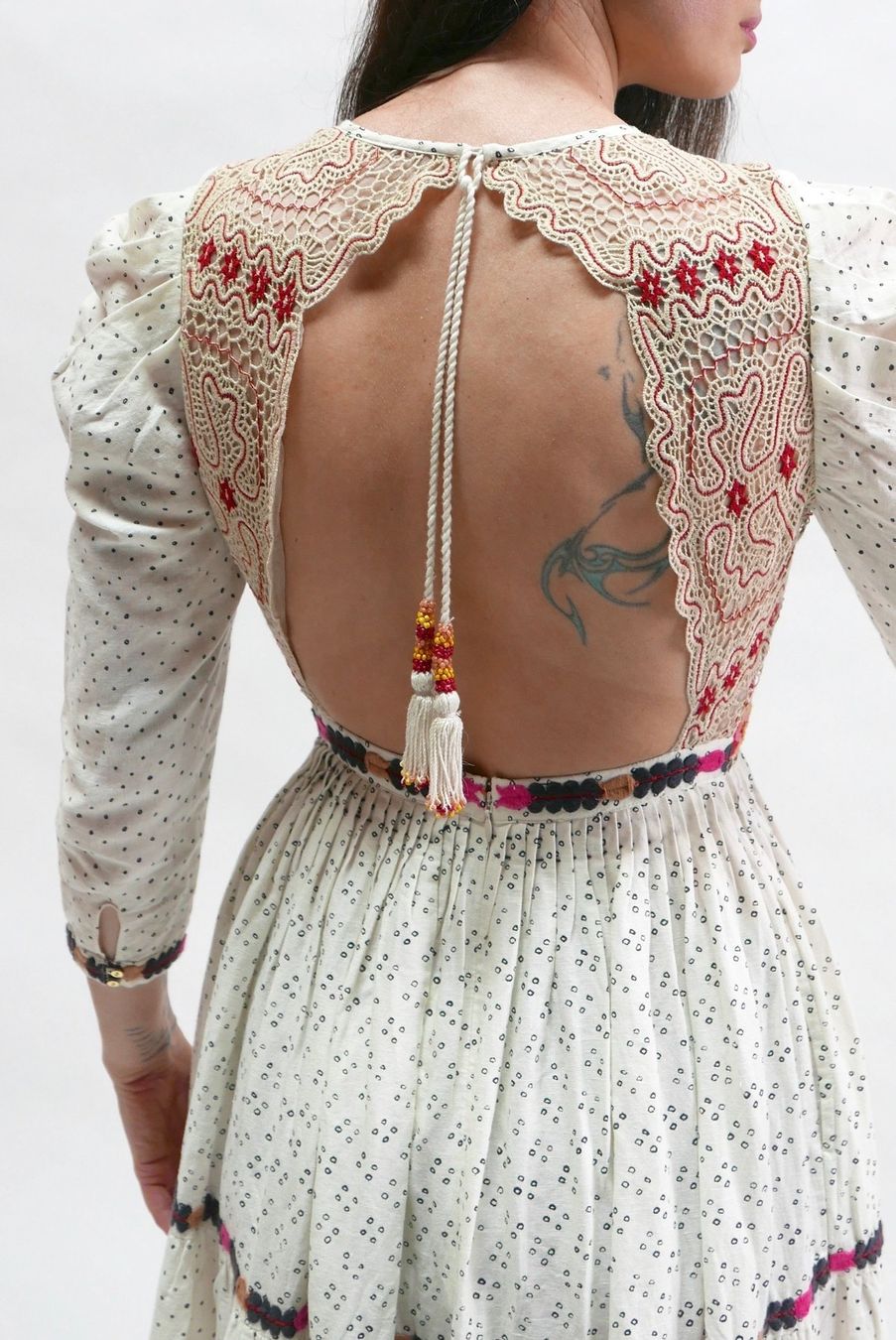 Ulla Johnson Vestiti: Ulla Johnson Open back Embroidered Gown – Usato da Dallenwil venduto da ZD2019 7