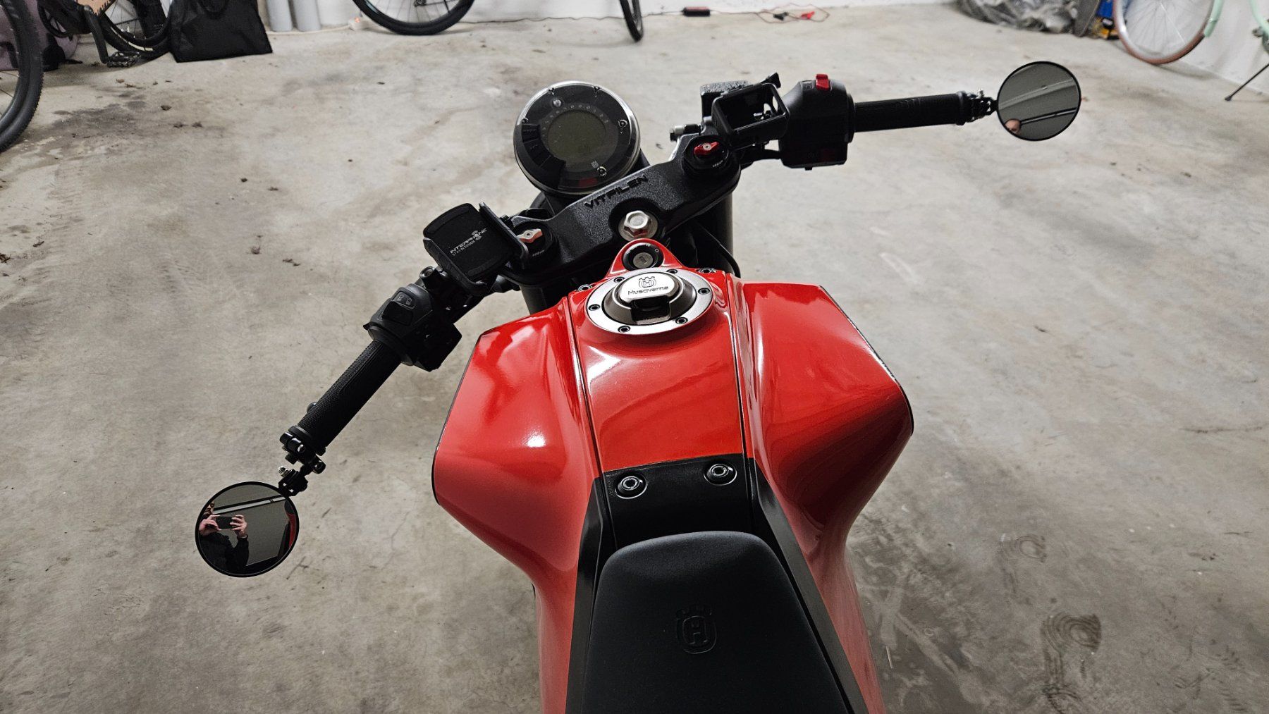Husqvarna Strada: Husqvarna Vitpilen 401 – Usato da Galgenen venduto da Manololo01 5