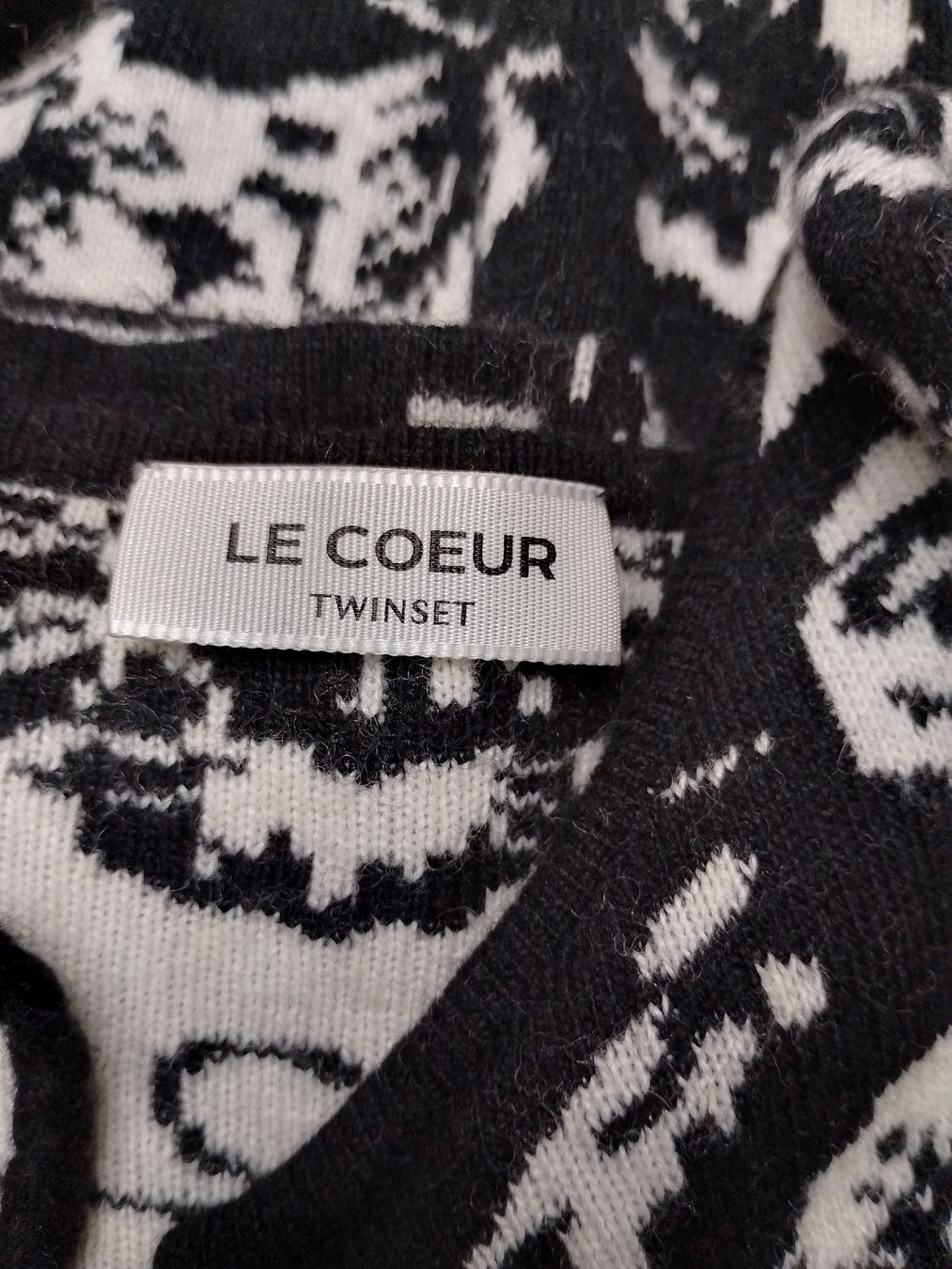 Twinset Vestiti: TWINSET Strickkleid – Usato da Luzern venduto da GoSecond 6