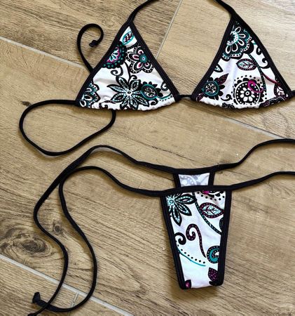 Boho String Bikini weiss schwarz blau mehrfarbig S/M A/B cup
