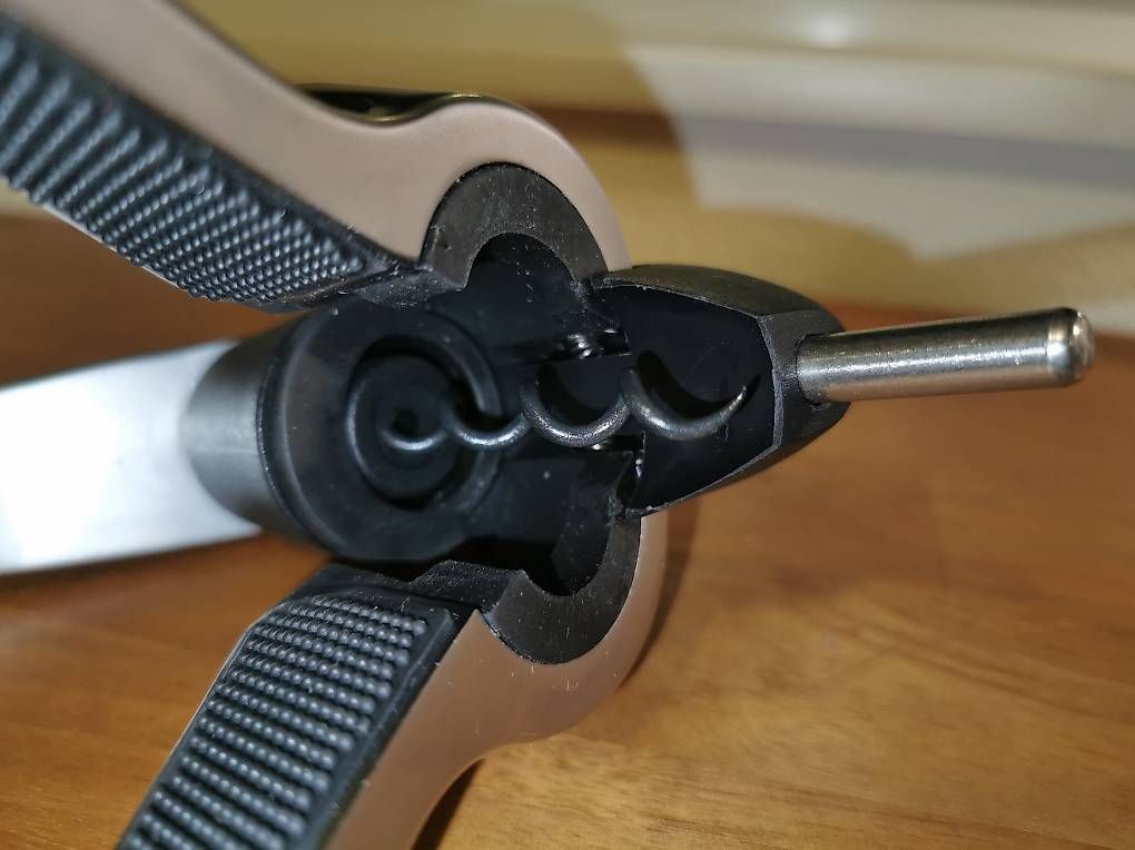 Apribottiglie & Tappi per chiusura: Automatischer Korkenzieher  Flaschenöffner – Usato da Gempen venduto da nzuri 2