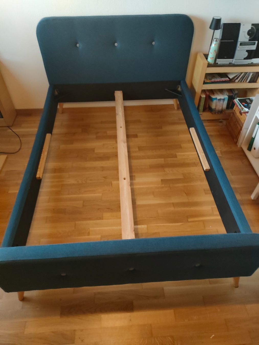 Letti: Gepolsteter Bettrahmen 140 x 200cm – Usato da Oberentfelden venduto da Chanko 1