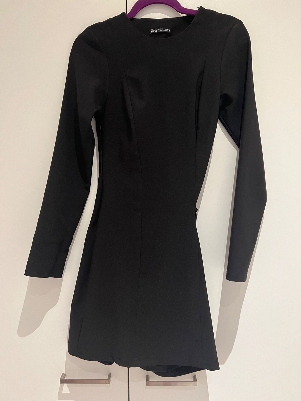 Zara Vestiti: Cut-Out Kleid – Nuovo (secondo la descrizione) da Dübendorf venduto da fadrinli 1