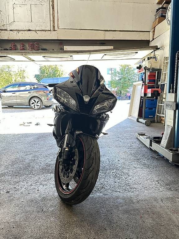 Strasse: Yamaha R6 – Gebraucht aus Tägerwilen von Valon.98 1