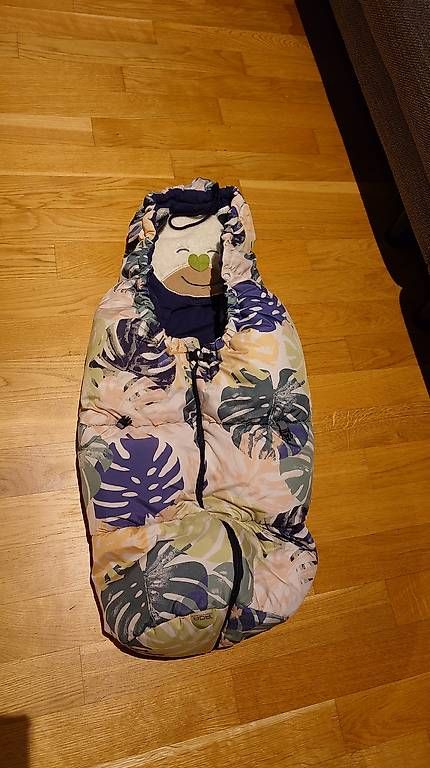 Sacchi a pelo: Wintersack für Babyschale – Usato da Riniken venduto da canadiandream86