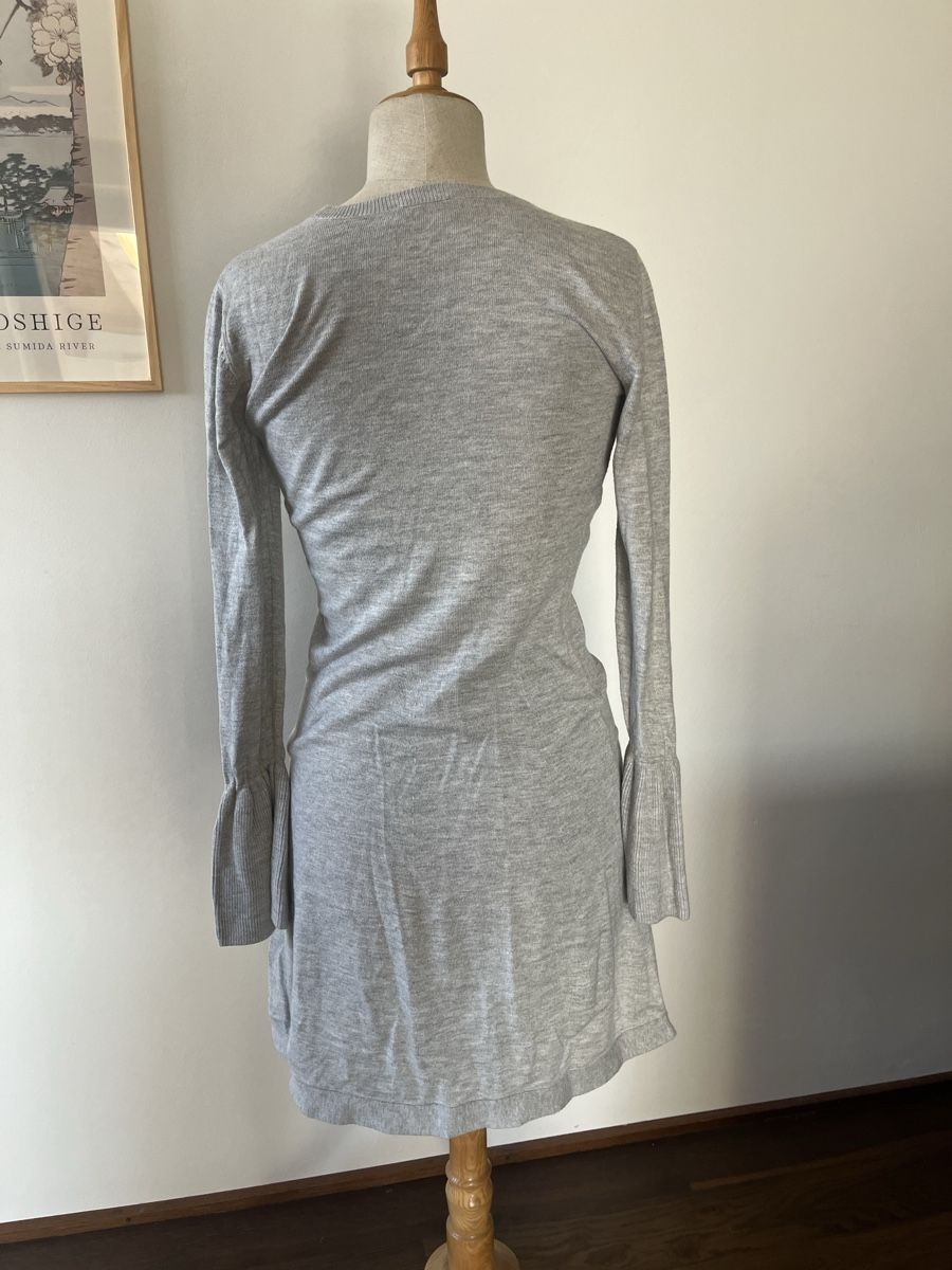 Kleider: Graues Strickkleid – Gebraucht aus Cunter von tiramisuuu_ 1