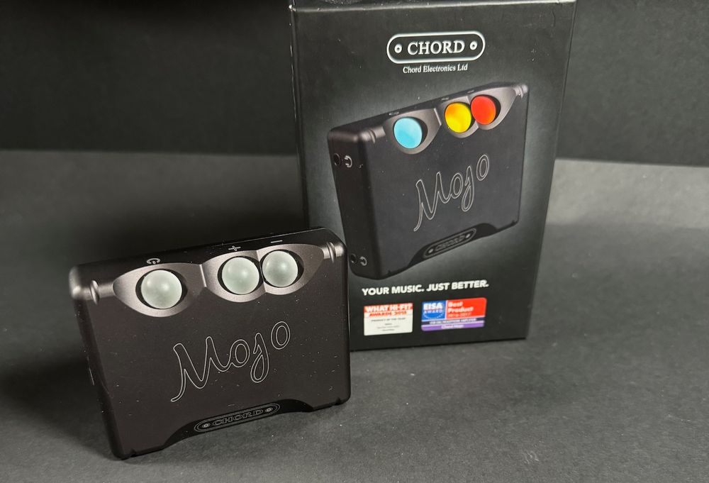 Chord Mojo TOP Zustand und Chord Mojo Cable Accessory Pack Kaufen auf Ricardo