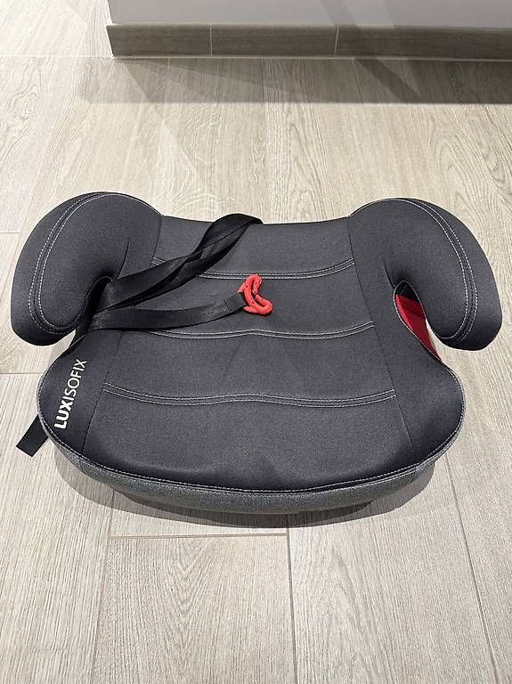 Auto-Kindersitze: Réhausseur isofix – Gebraucht aus Aubonne von petitschlumpf