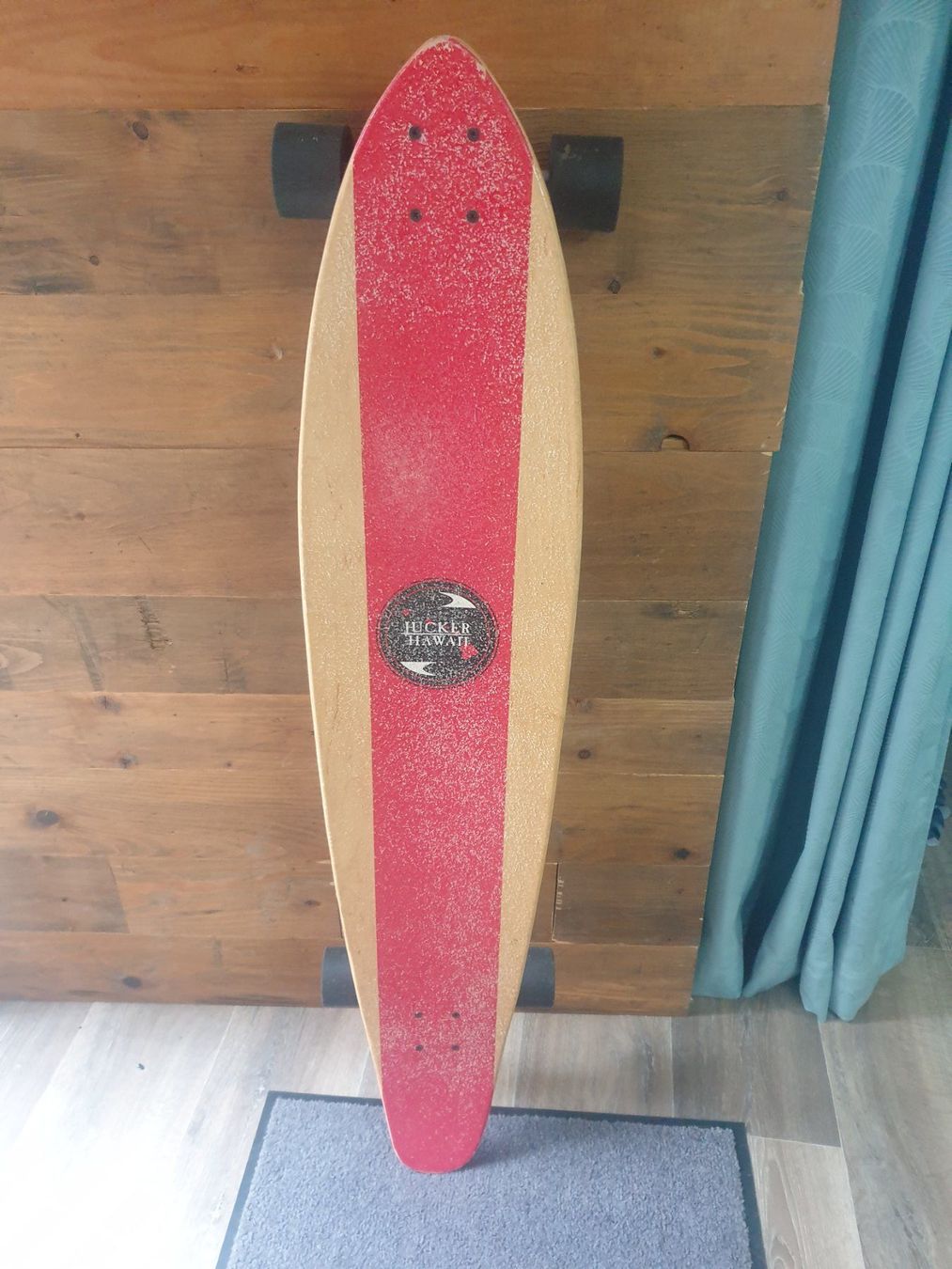 Skateboards: Longboard Jucker Hawai – D'occasion à Lausanne par lae_c5zc 1