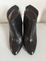 HUGO BOSS - Schwarze Lederstiefeletten - 39