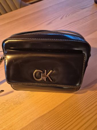 Kleine Handtasche von ck