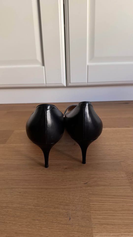 Jimmy Choo Scarpe da donna: Jimmy Choo Heels - Size 41 – Nuovo (secondo la descrizione) da Genève venduto da gvokiii 2