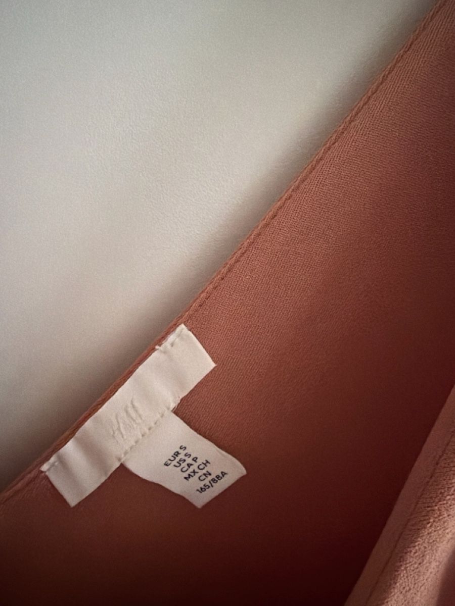 H&M Vestiti: Dress – Nuovo (secondo la descrizione) da Genève venduto da hai_6svf 3