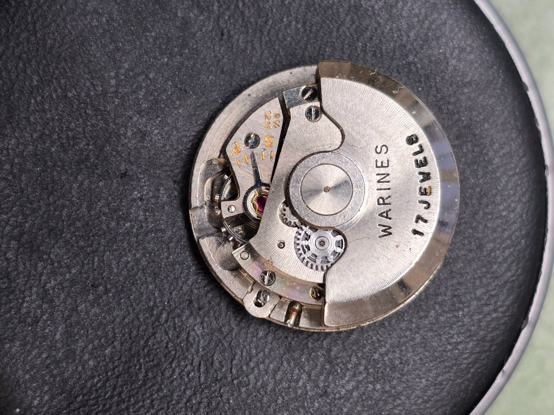 Orologi: Mouvement automatique calibre inconnu – Difettoso da Tramelan venduto da Nirdan 1