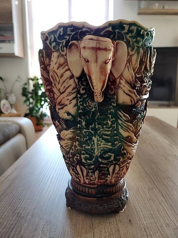 Vasi & Recipienti: Antike Vase aus Resin – Usato da Suhr venduto da lul_87gh