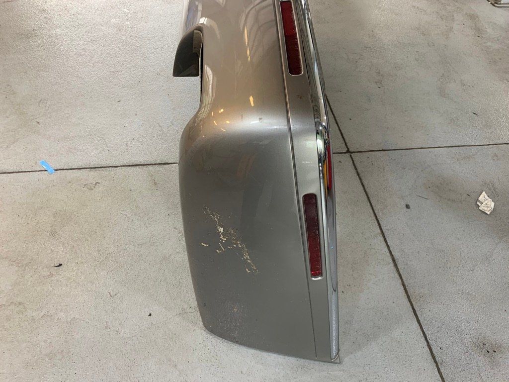 Cadillac Toutes les pièces auto: Stossstange Cadillac Eldorado 95 hinten – D'occasion à Stetten AG par klappag 1