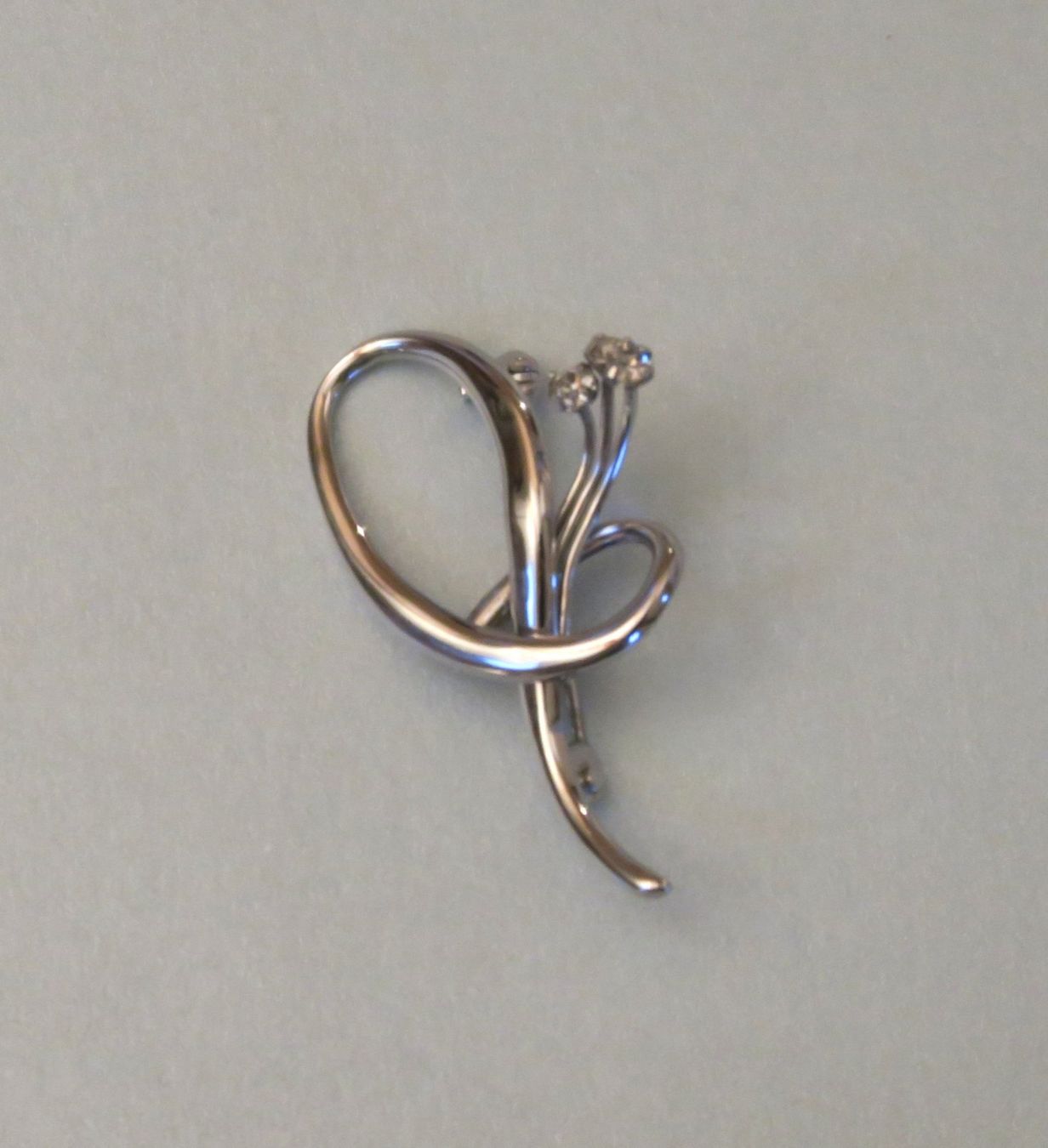 Broches & Aiguilles: Brosche mit Strasssteinen – D'occasion à Brittnau par marlenestone 1