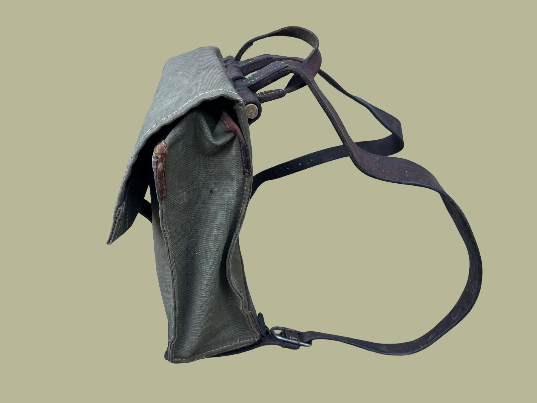 Schweizer Armee Zaini: Sac à Dos Munitions Armée Suisse 1940 WW2 – Usato da Bellevue venduto da Belafer 1