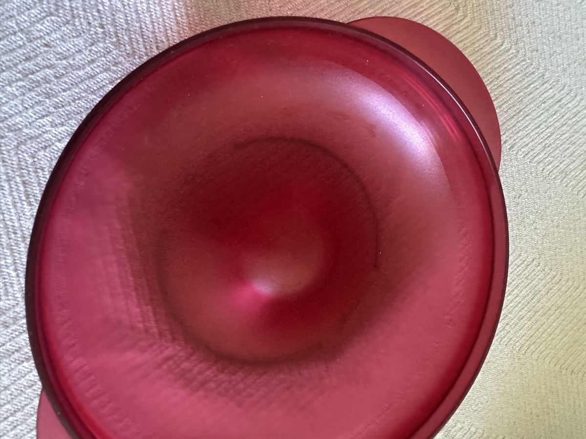 Tupperware Elettrodomestici da cucina: Vintage Tupperware Red Serving Dish 2.5L - Perfect for Summe – Usato da Zürich venduto da car_68nt 2
