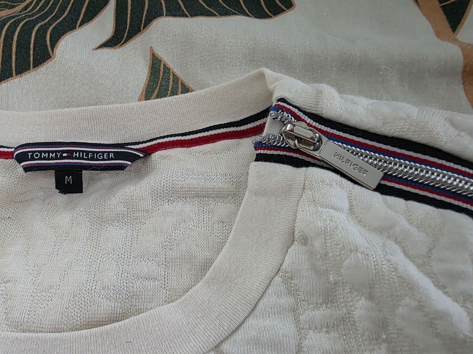 Tommy Hilfiger Maglioni & Felpe: Pulli Tommy Hilfiger Gr.M – Usato da Itingen venduto da bea_bxv5 3