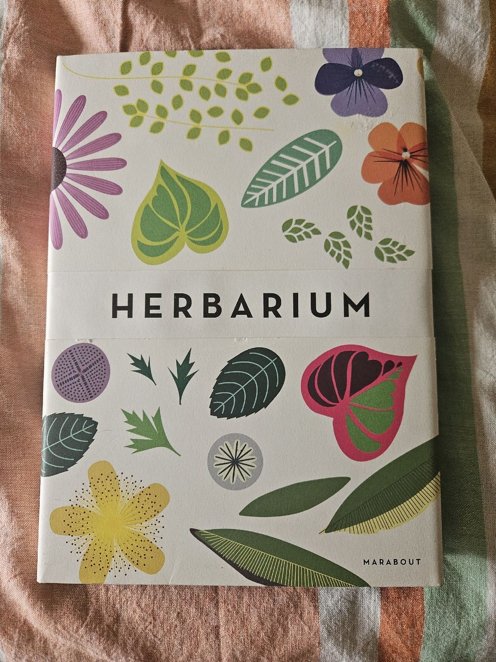Libri: Herbarium Marabout  – Nuovo e nell'imballaggio originale da Thônex venduto da lacomtessedesfees