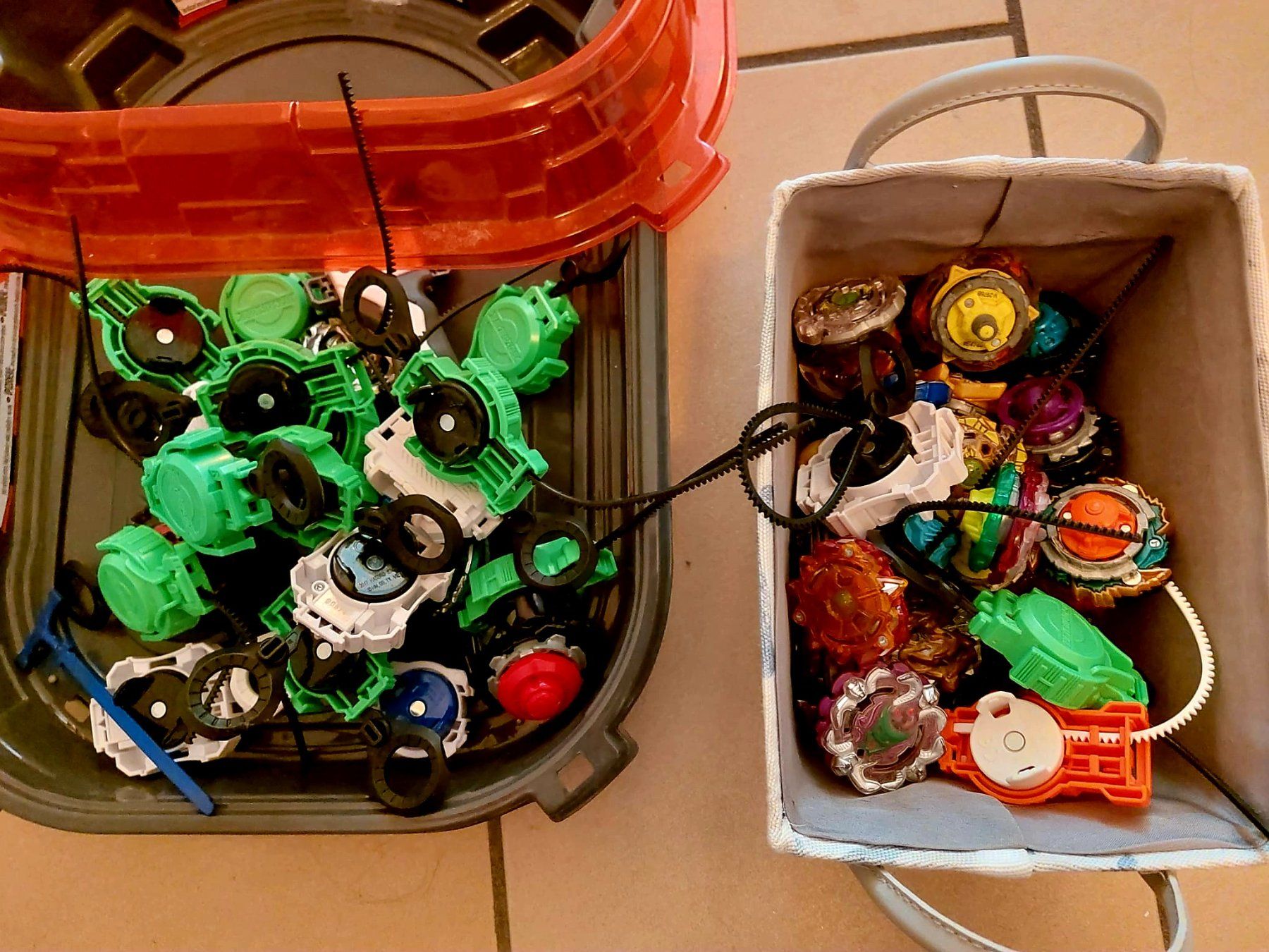 Giocattoli: Beyblade mit Arena – Usato da Ried-Brig venduto da Pimlico 1
