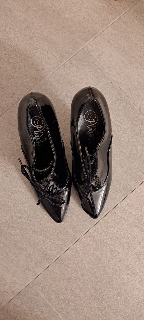 Scarpe da donna: Lackschuhe von Pleaser – Nuovo (secondo la descrizione) da Richterswil venduto da Viorella 3