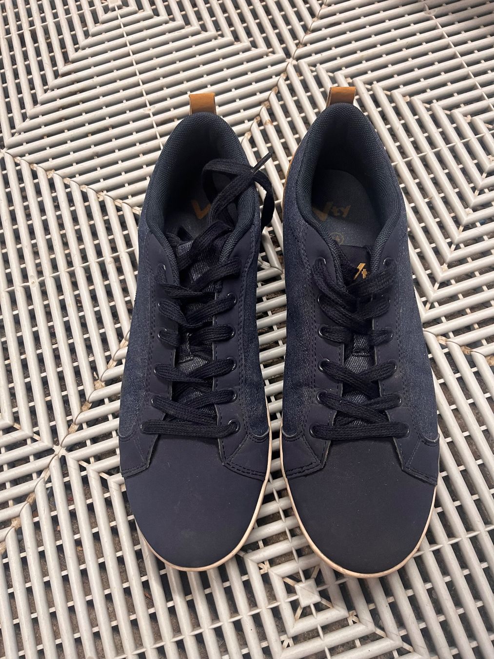 Chaussures hommes: Schuhe – D'occasion à Obersaxen par saemi92