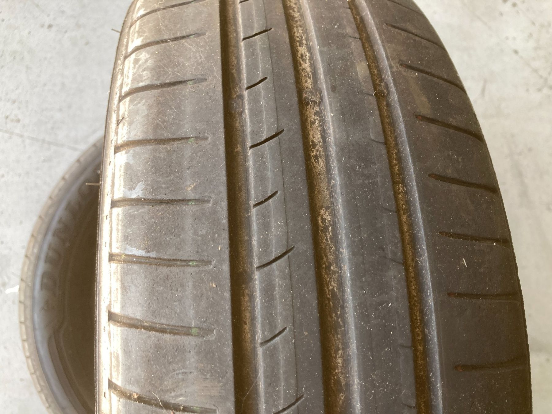 Dunlop Pneumatici & Ruote complete: 185/65R15 Sommerpneu Dunlup – Usato da Cham venduto da WB2223 3