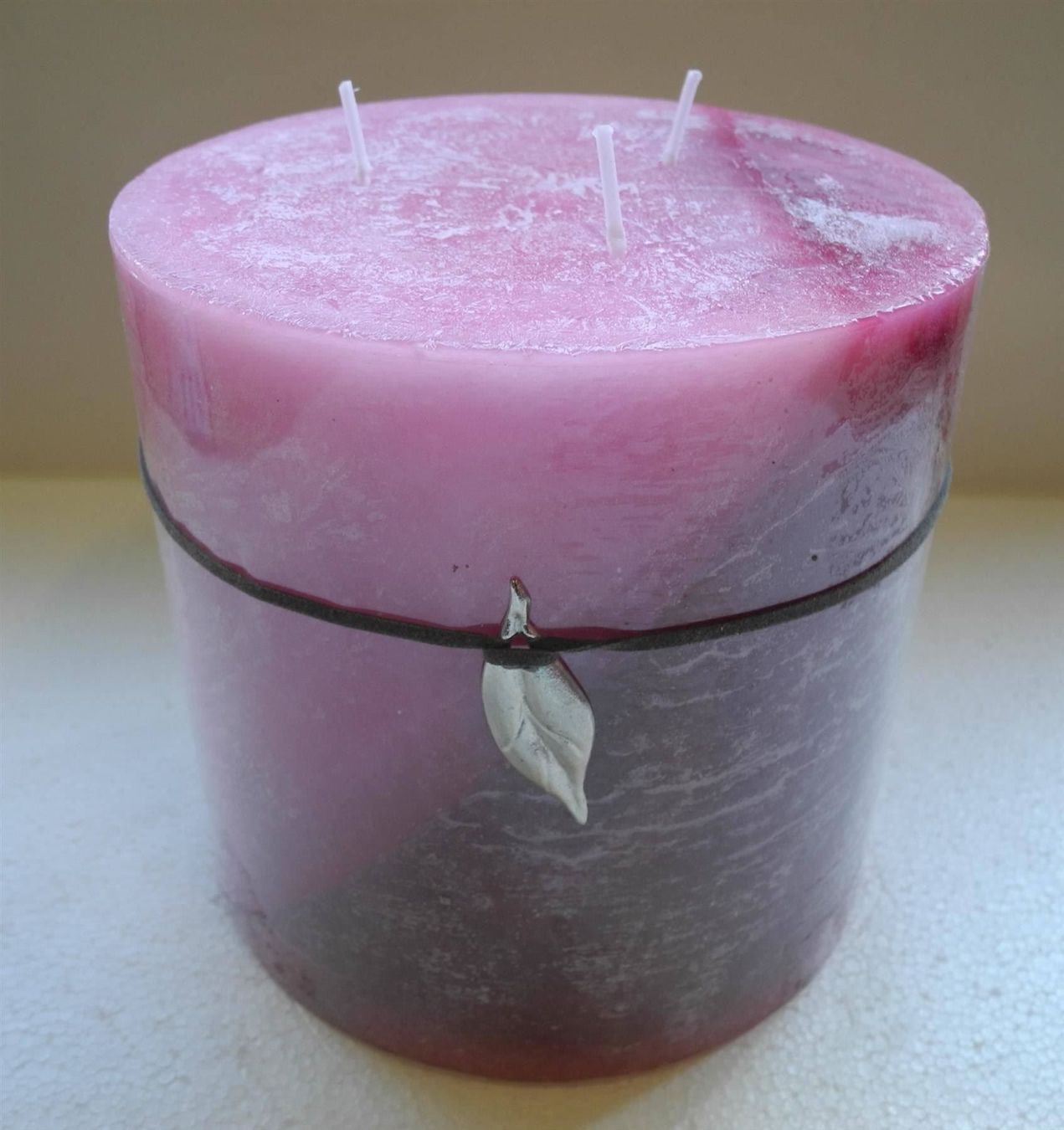 Kerzen: 3-Docht Duftkerze "Mulberry" – Neu und originalverpackt aus Kottwil von Crazyrolf