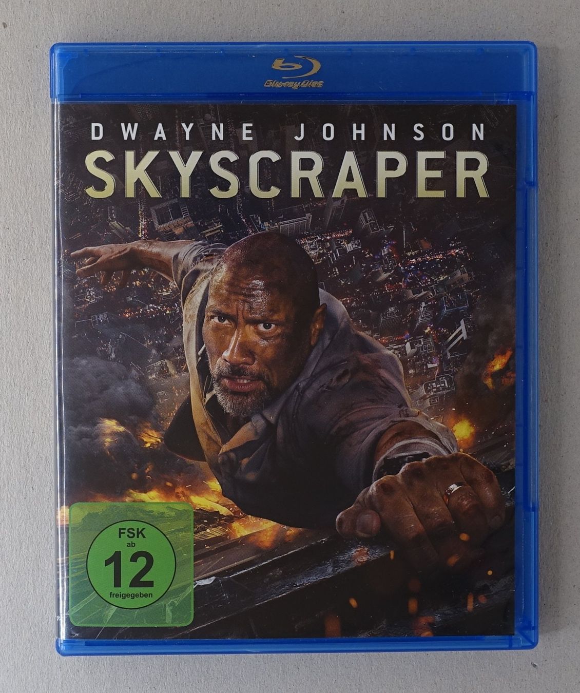 Tous les DVDs: Skyscraper – D'occasion à Sessa par fraenklishop