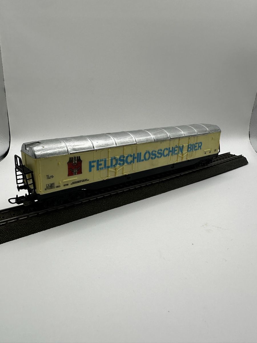 Lima Modellini di ferrovie: Lima Güterwagen - Feldschlösschen Bierwagen – Usato da Wollerau venduto da saymon_eggler