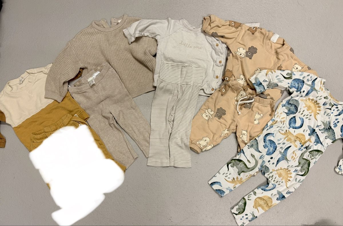 Kleiderpakete & -sets: 58-teiligiges Kleiderpacket Junge Gr. 74 – Gebraucht aus Eglisau von Larissa_Sereina 1