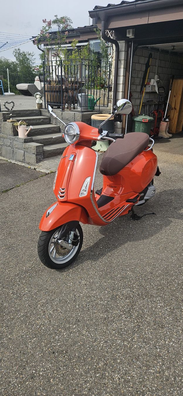 Vespa Scooter: Vespa – Usato da Menziken venduto da kst_p5l2