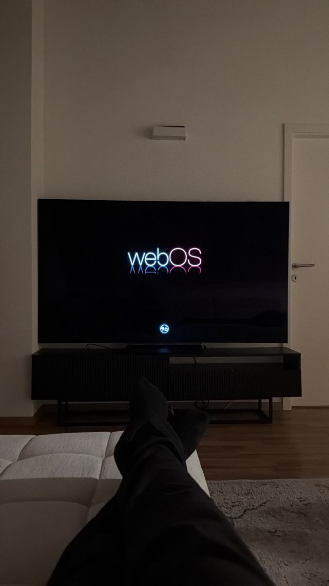 LG Televisori: Lg oled 77 c4  – Nuovo (secondo la descrizione) da Cointrin venduto da res_nvs8
