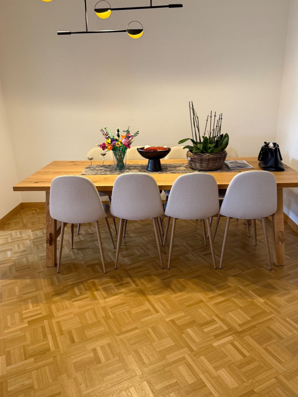 Tischgruppe: Table à manger 230x100 avec 8 chaises – Gebraucht aus Genève von ber_5hsh 1