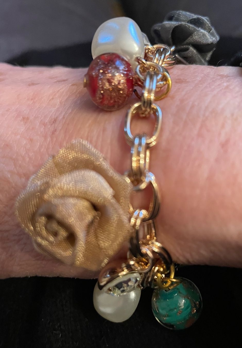 Glass Of Venice Bracciale In Vetro Di Murano – 36 Fili Gloriosa Con Perline A Semi, Colori Nero E Oro, Fatto A Mano Con Certificato