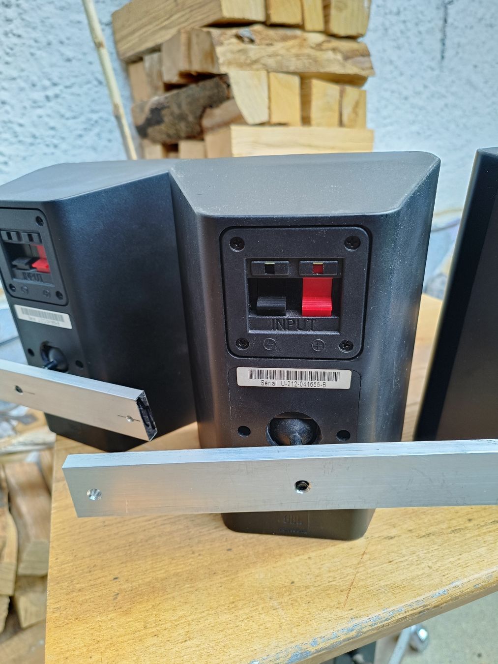 JBL Casse acustiche: 4 JBL Control 23 mit Wandhalterung – Usato da Steffisburg venduto da zulg03 3