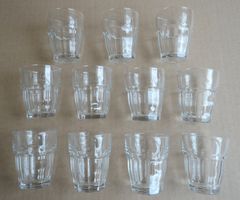 Schnapsgläser 11Stk. mit Eichstrich 2cl und 4cl