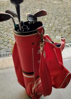 Sac de golf  rouge avec  6 clubs - parfait pour l'été