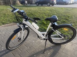E-Bike Zenith weiss Klapprad gebraucht guter Zustand