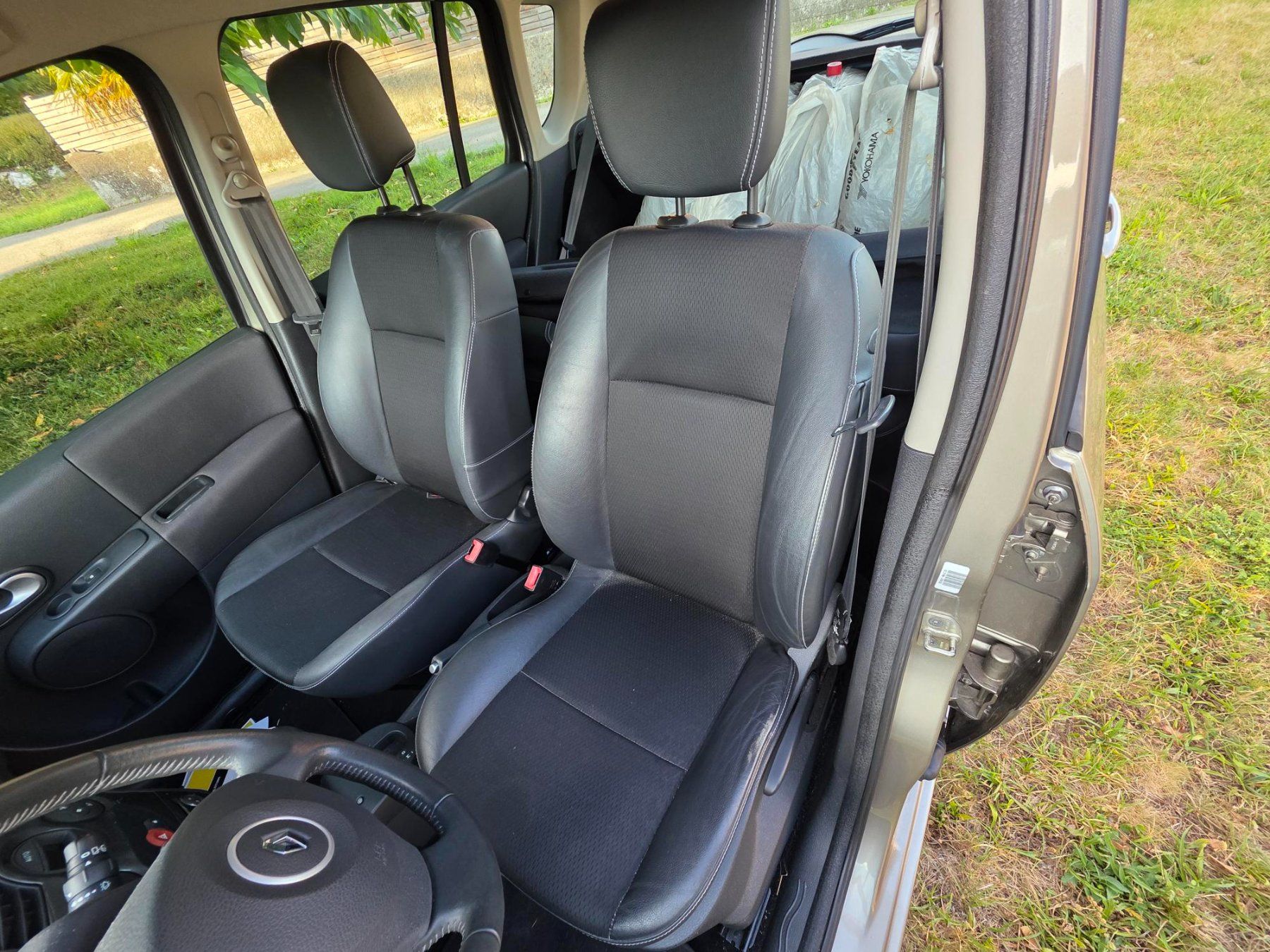 Renault Autos: Renault Modus 1.6 16V – Gebraucht aus Bellach von Tuner465 2