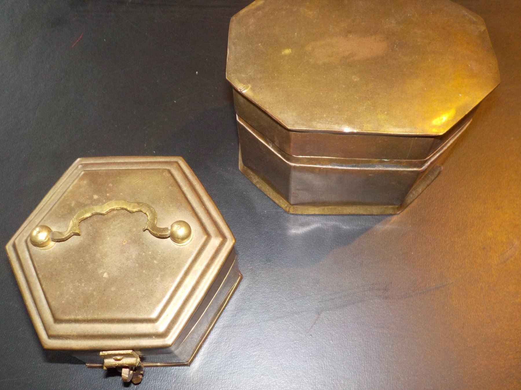 Tutte le decorazioni: dekorative Messingbox, 2 Stück (3) – Usato da Muri b. Bern venduto da Ricardodecor 1