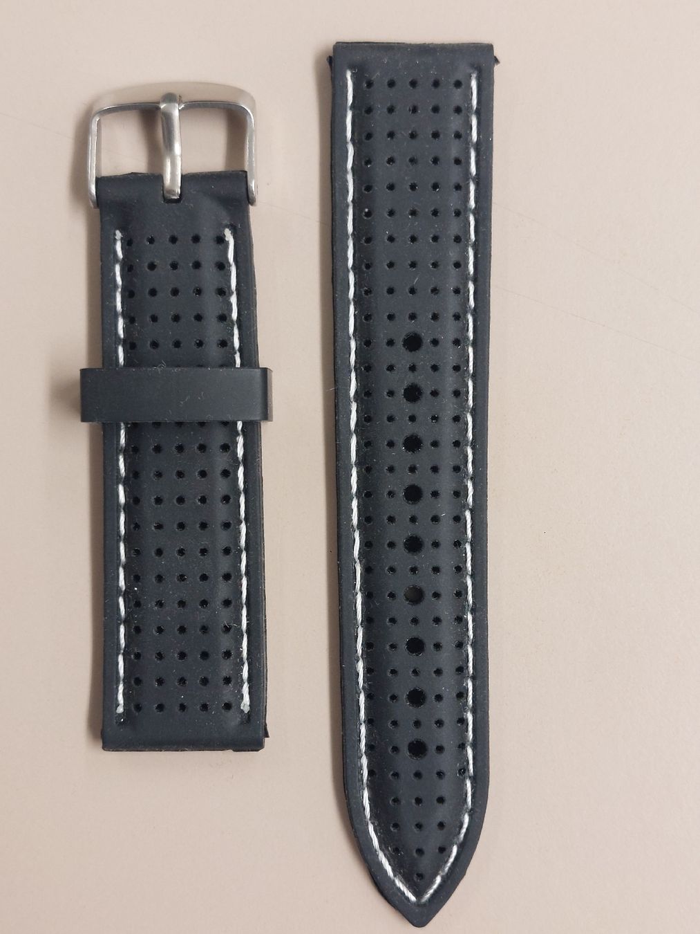 Armbänder & -reifen: Uhrenarmband 22mm – Neu (gemäss Beschreibung) aus Zürich von shimibene