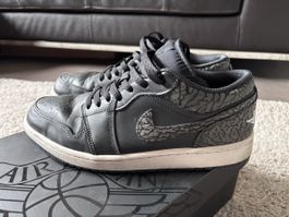 Air Jordan 1 Low SE, schwarz Elefant, gebraucht Gr. 43