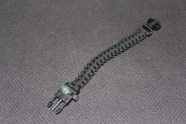 Schwar Survival Outdoor Paracord Armband