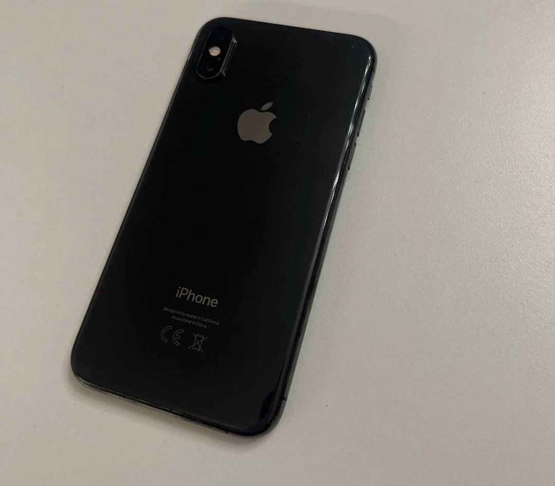 Apple Telefoni cellulari / Smartphones: IPhone X 64gb akku 100% – Usato da Luzern venduto da Waince786 1