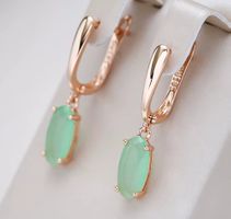 Boucles d'oreilles or rose 585 et zircon vert menthe