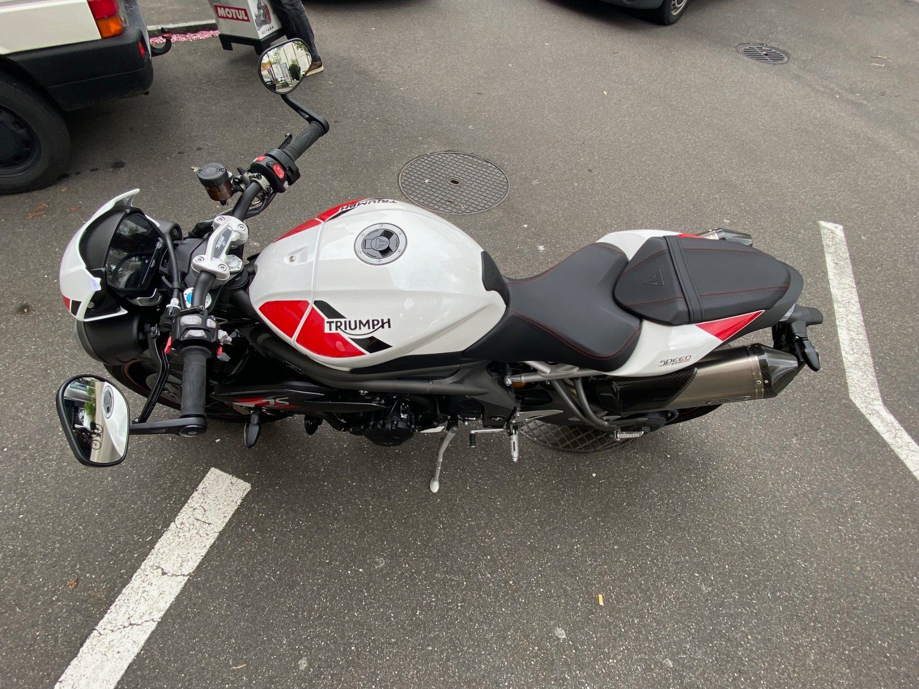 Triumph Strada: TRIUMPH Speed Triple RS Carbon – Usato da Reinach BL venduto da DCastro4 5